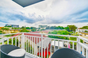 Comfy Condo w Marlins Park Closer That You Think!